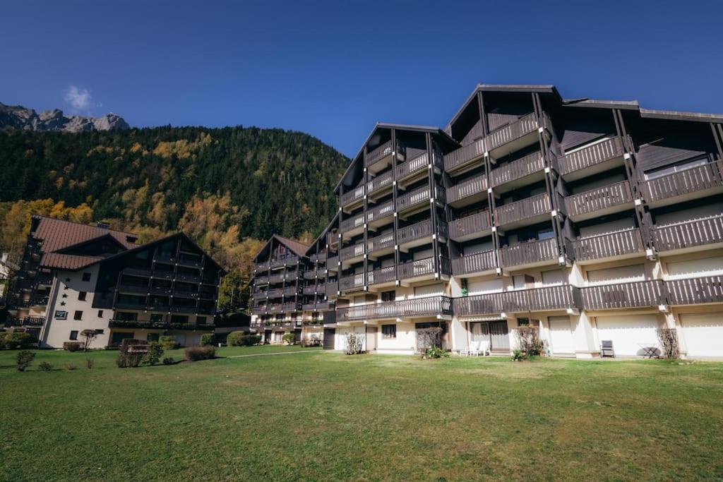 Bel Appartement Entier En Style Chalet A Chamonix Exterior photo